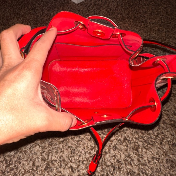 Floral Red Bucket Bag - Picture 7 of 10